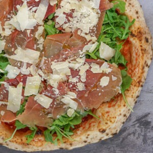 Prosciutto and Arugula pizza